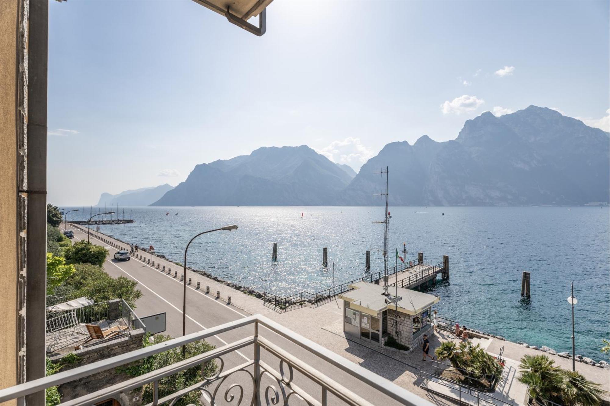 Lake Sensation - Garda Lake View Torbole Sul Garda Exteriör bild